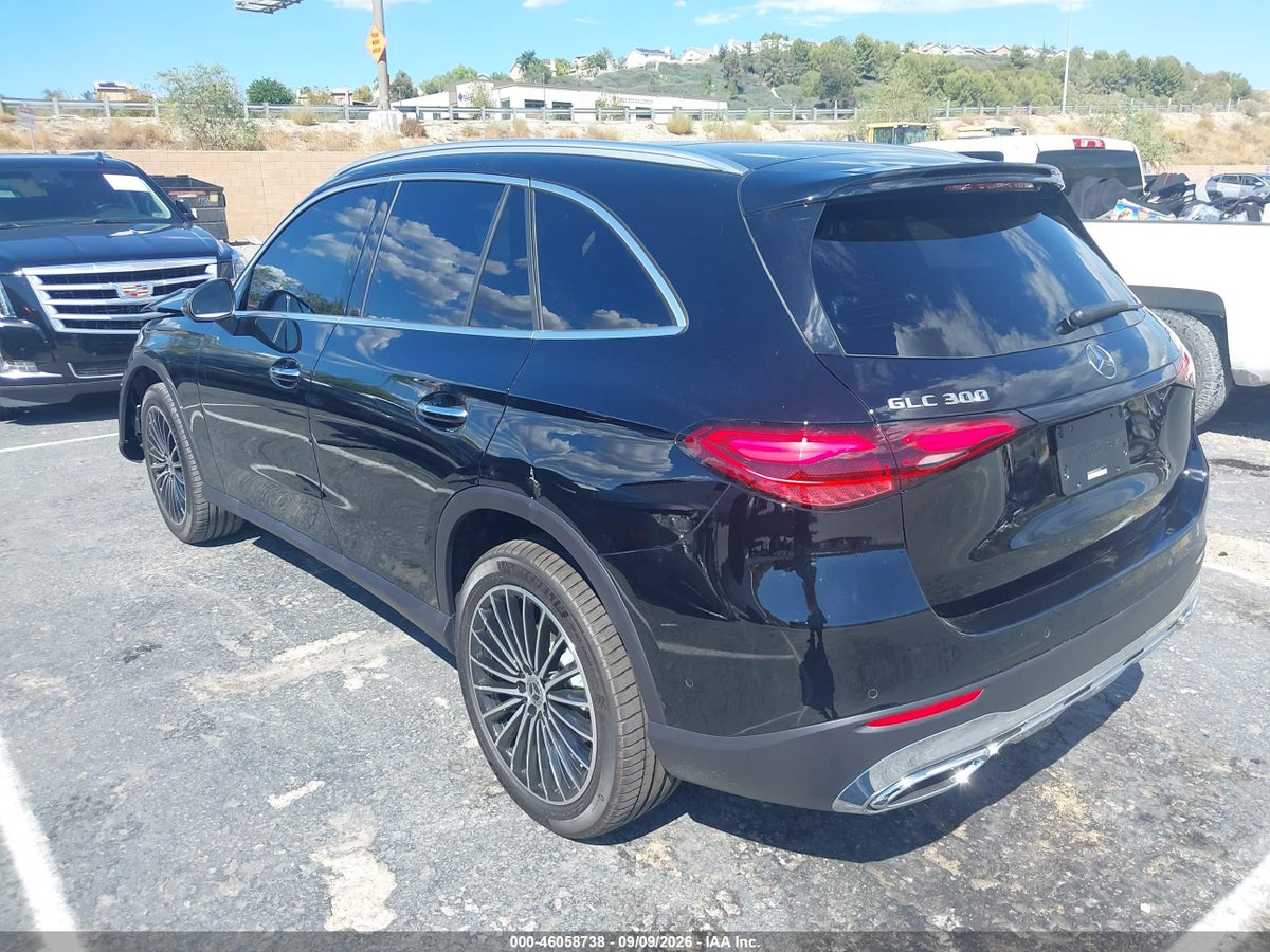2026 MERCEDES-BENZ GLC 300 SUV — снимка 3