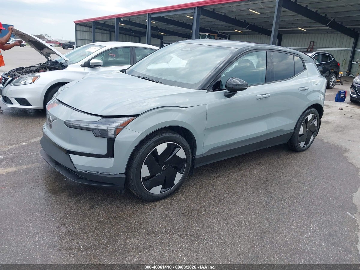 2026 VOLVO EX30 PLUS TWIN MOTOR PERFORMANCE, FULLY ELECTRIC — photo 2