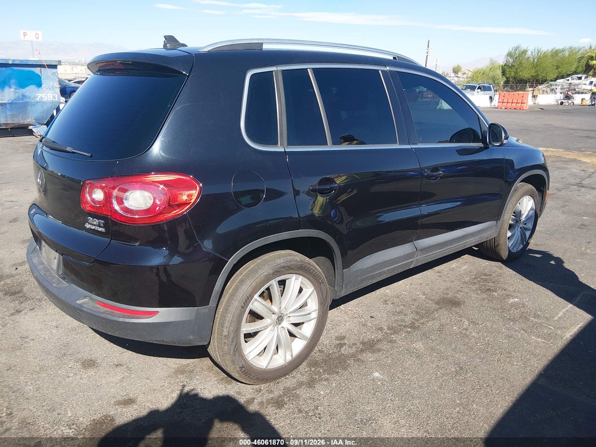 2011 VOLKSWAGEN TIGUAN SE — снимка 4