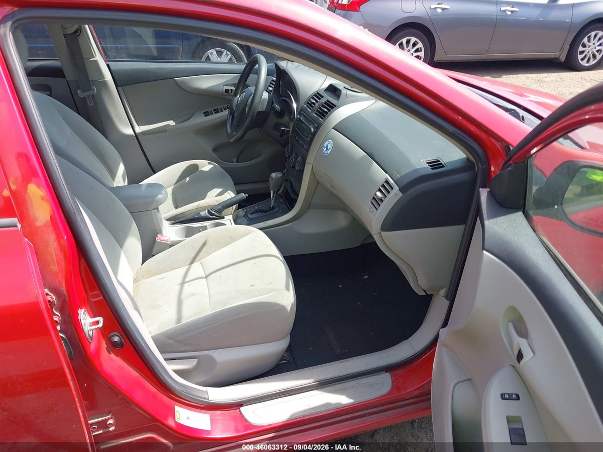 2013 TOYOTA COROLLA L — снимка 5
