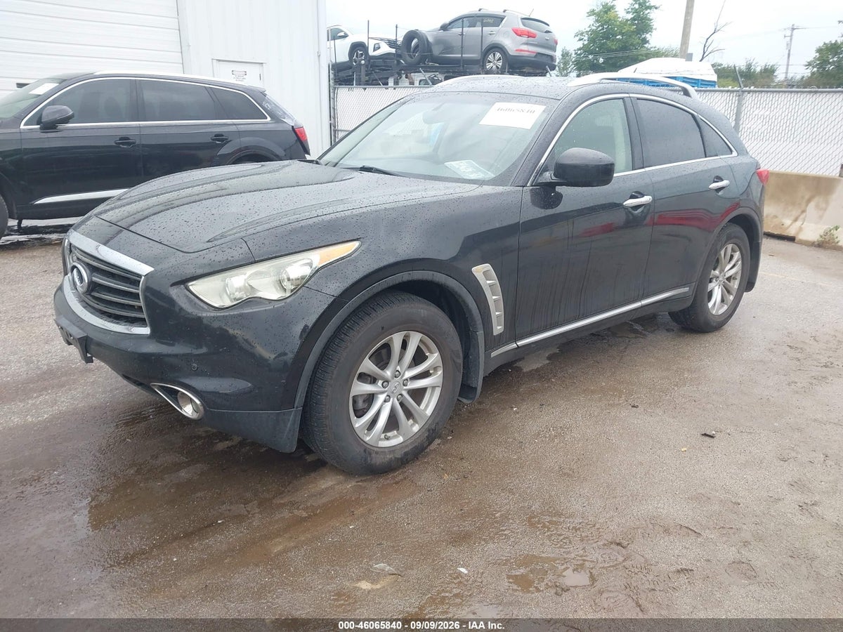 2013 INFINITI FX37 — снимка 2