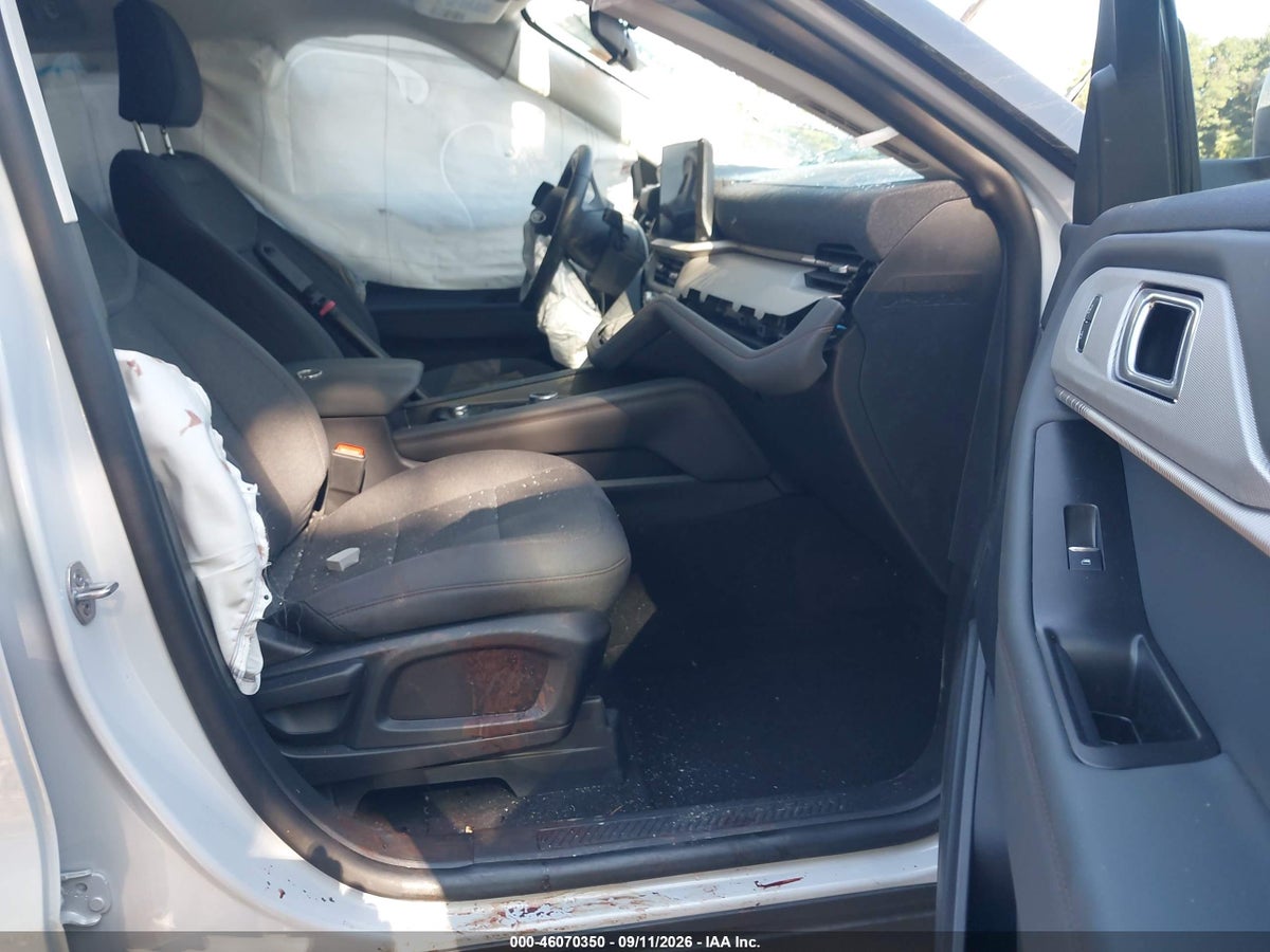 2026 FORD EXPLORER ACTIVE — photo 5