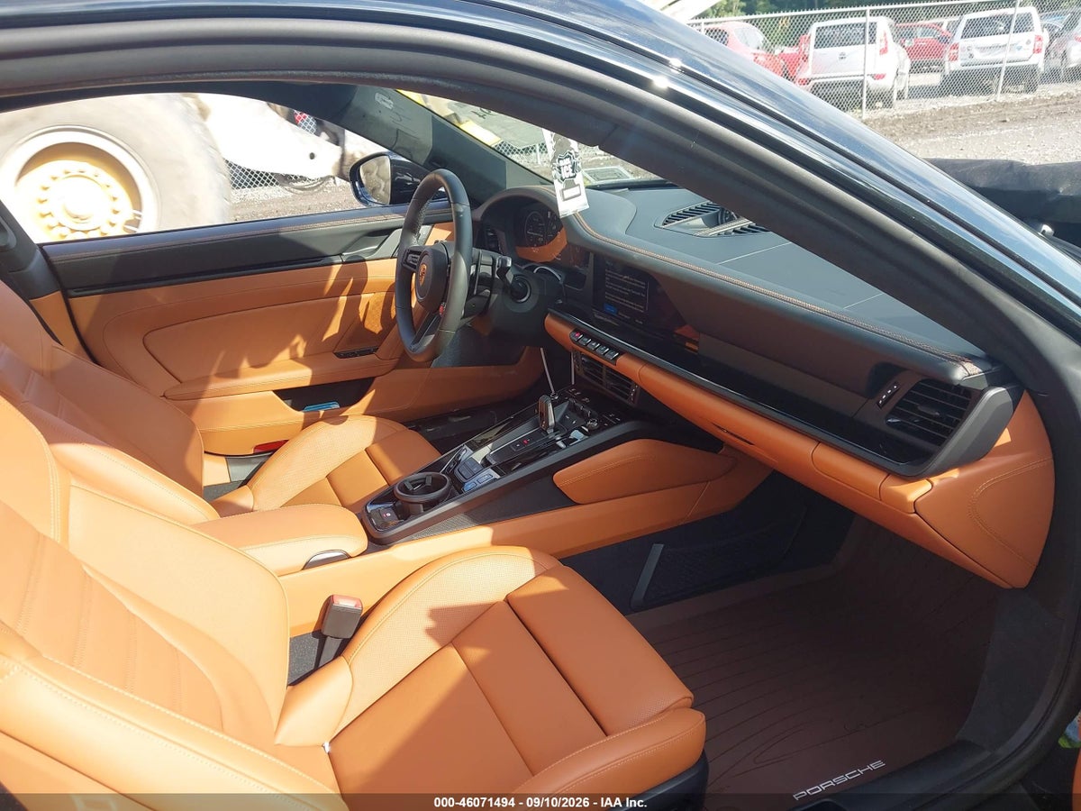 2026 PORSCHE 911 CARRERA 4 GTS/CARRERA GTS — photo 5