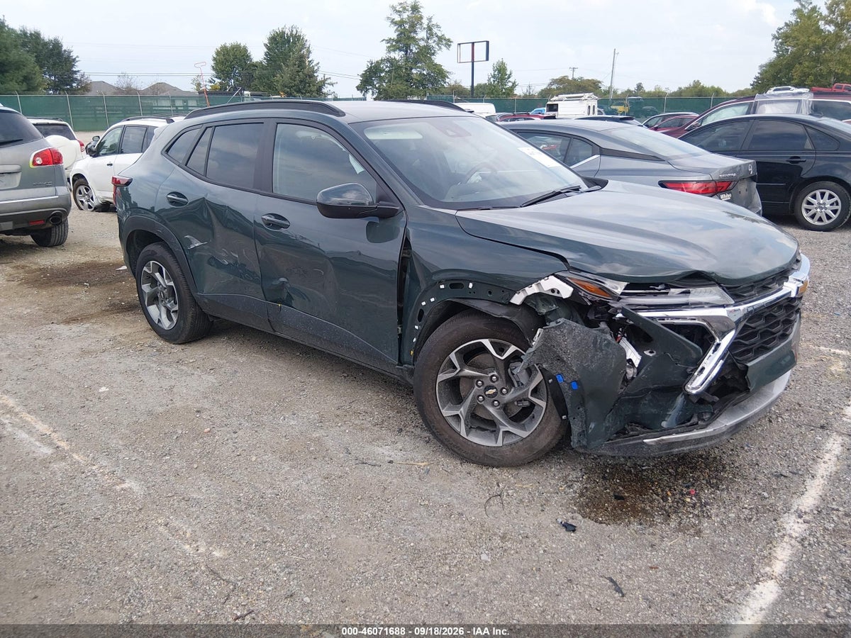 2026 CHEVROLET TRAX FWD LT