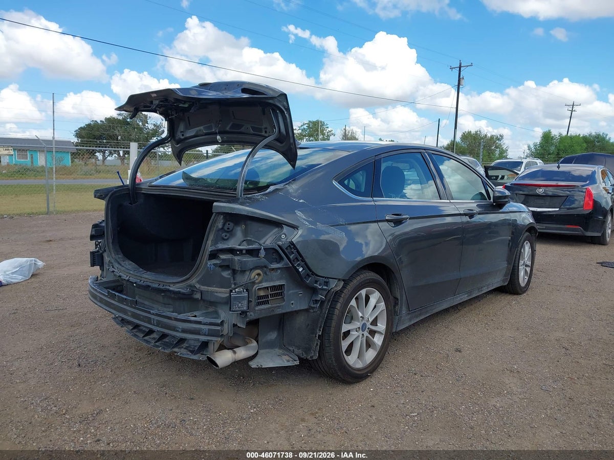 2020 FORD FUSION SE — photo 4