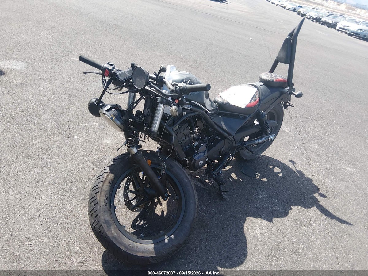 2025 HONDA CMX300 — photo 2