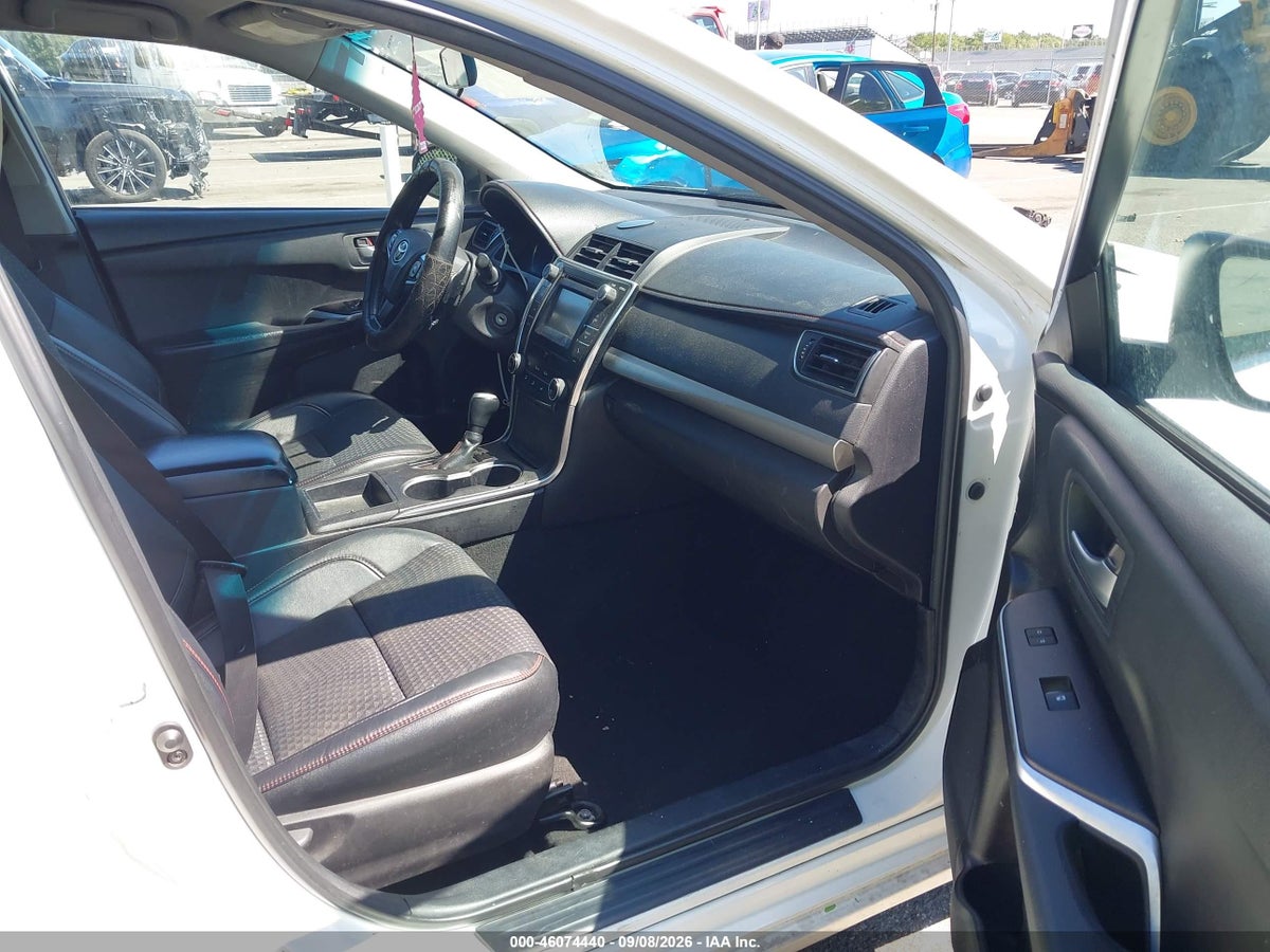 2015 TOYOTA CAMRY SE — снимка 5