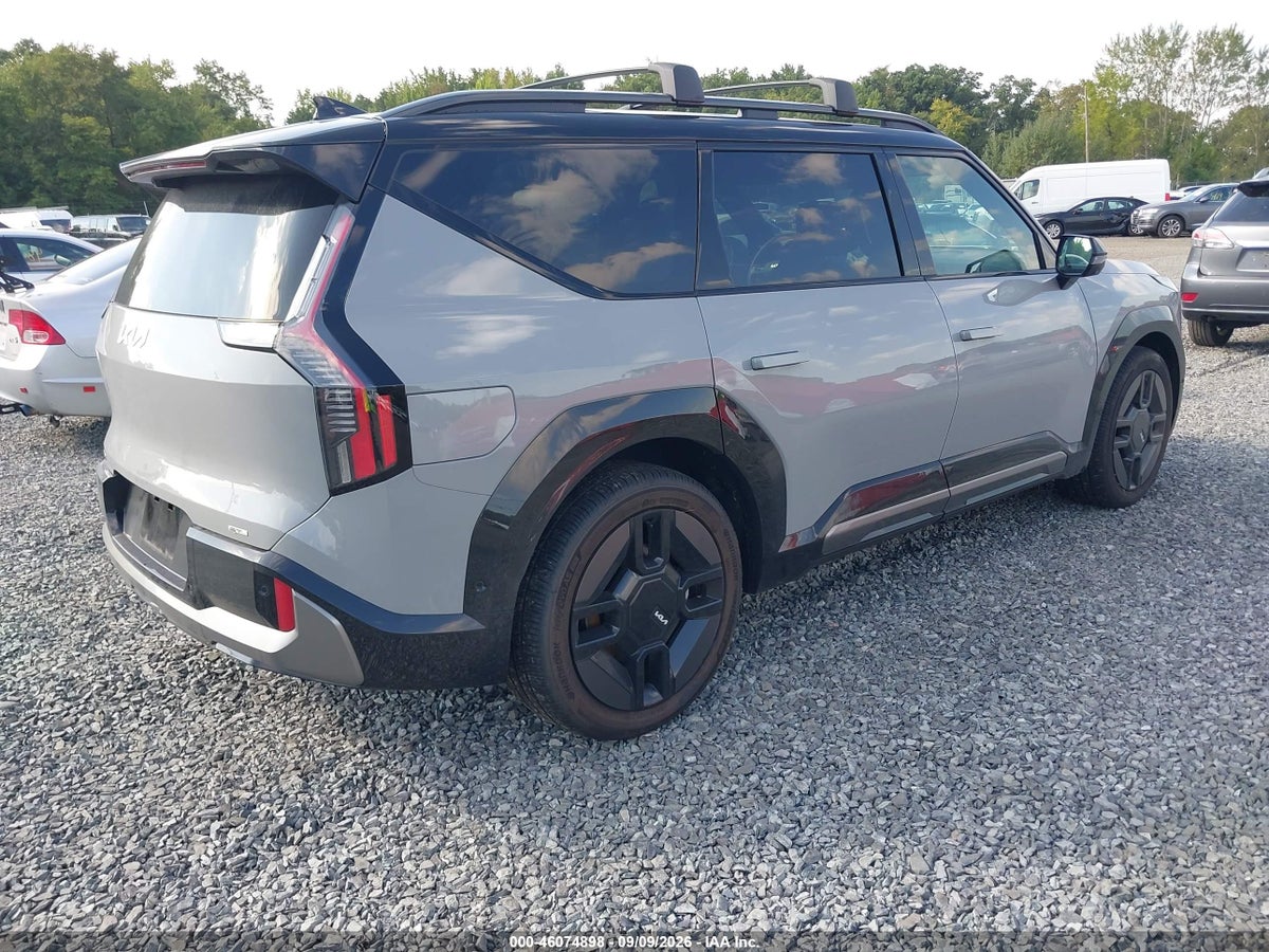 2026 KIA EV9 GT-LINE — photo 4