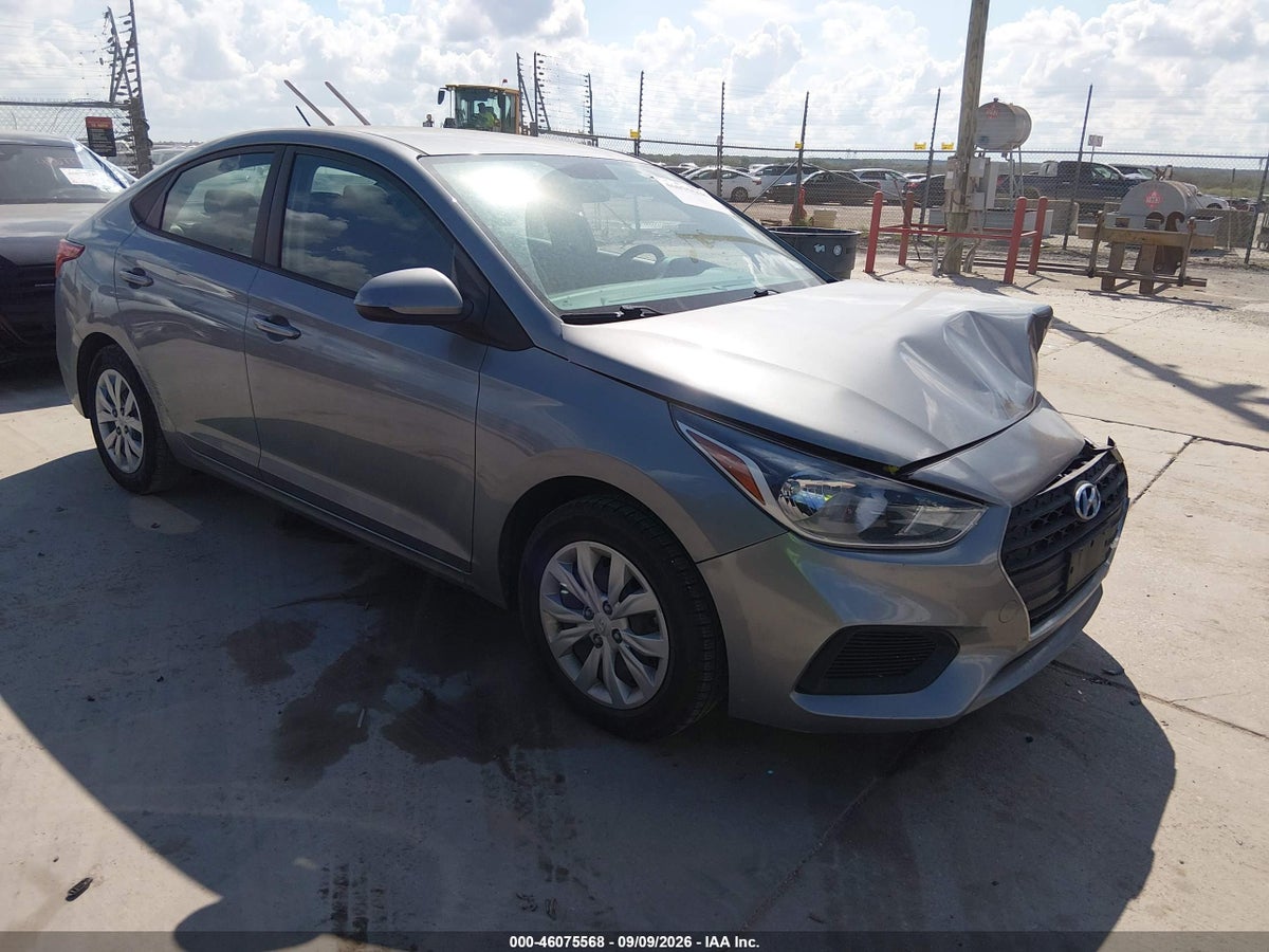 2022 HYUNDAI ACCENT SE