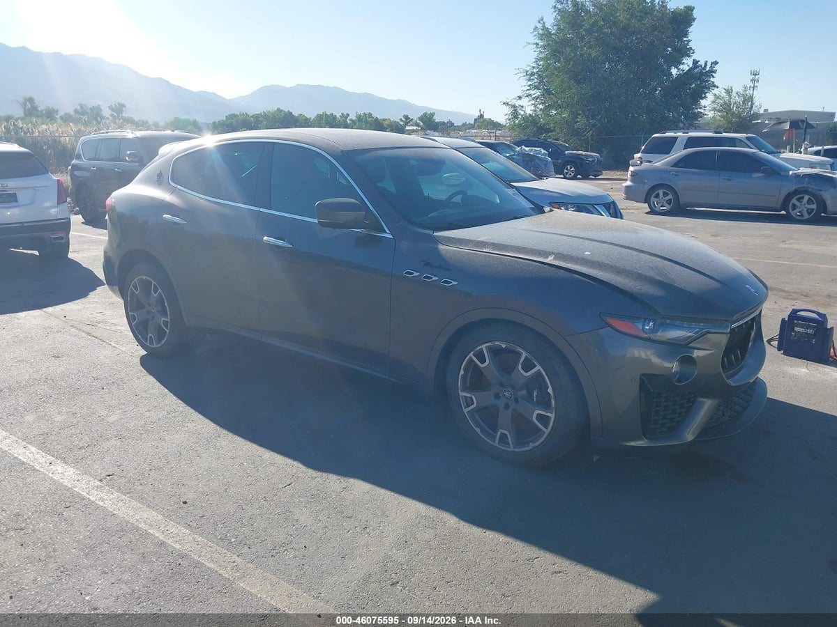 2022 MASERATI LEVANTE MODENA