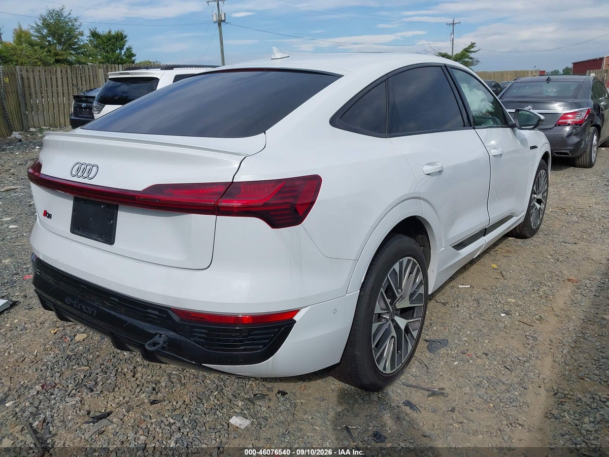 2024 AUDI Q8 E-TRON S LINE PREMIUM PLUS QUATTRO — photo 4