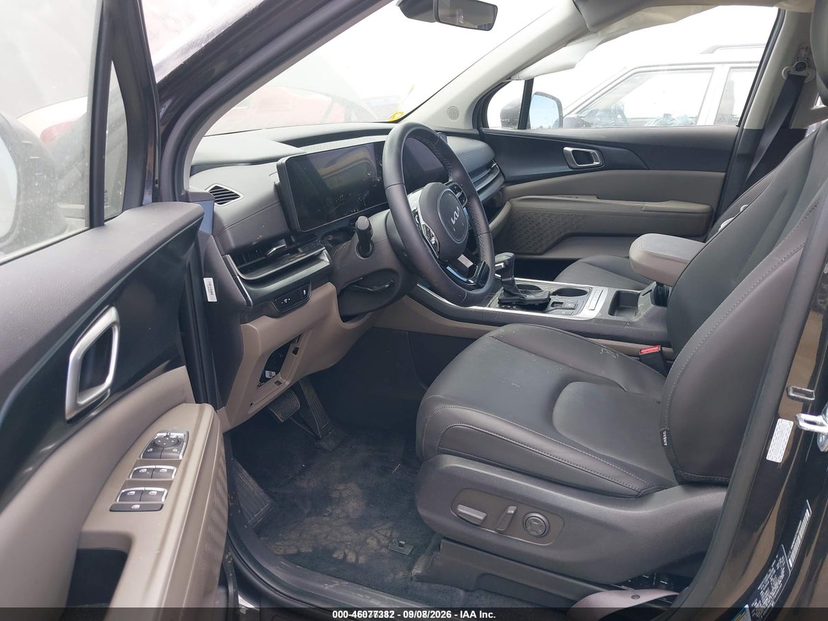 2026 KIA CARNIVAL MPV LXS — photo 5