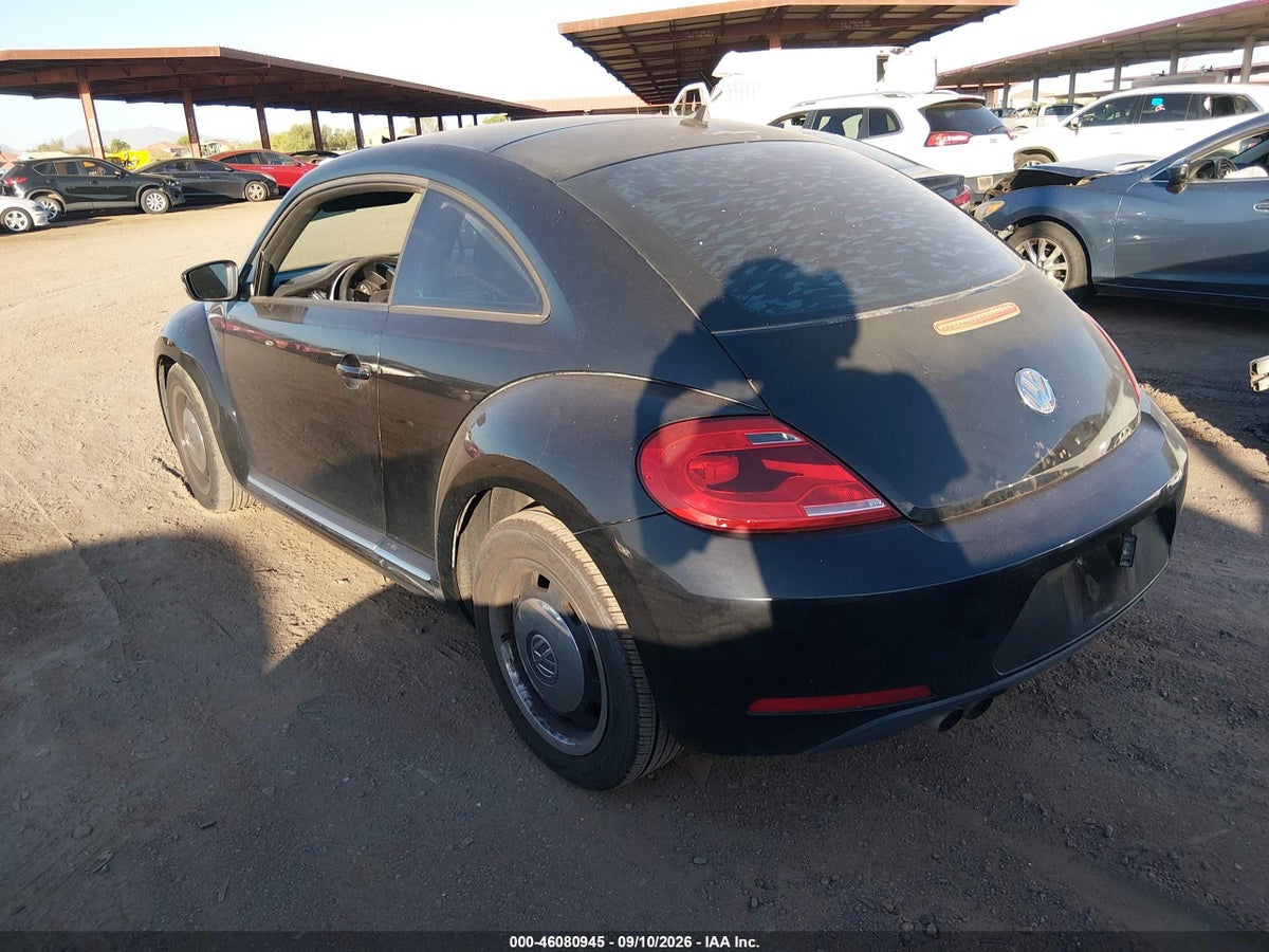 2012 VOLKSWAGEN BEETLE 2.5L — снимка 3