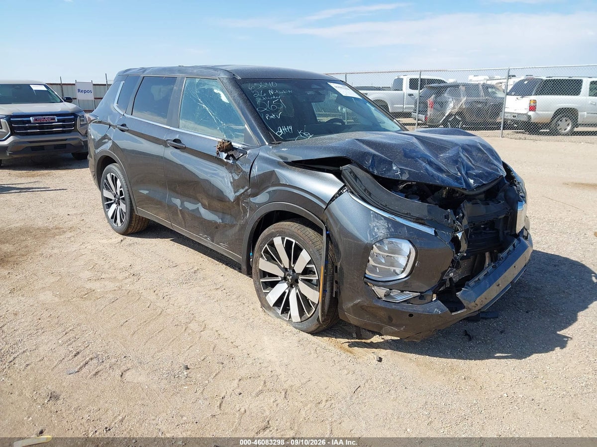 2026 MITSUBISHI OUTLANDER LE 2.5 2WD/SE 2.5 2WD
