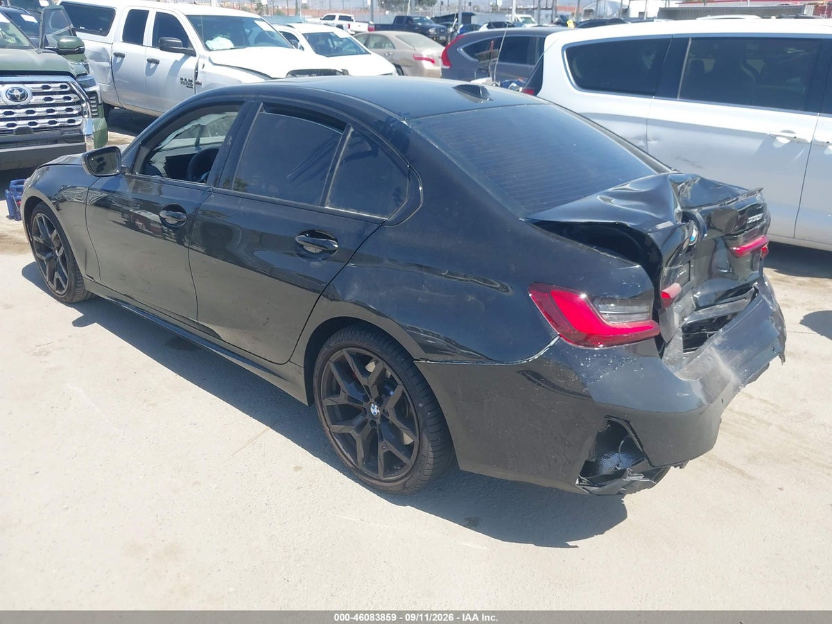 2026 BMW 330I — снимка 3
