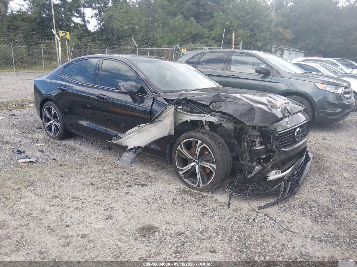 2025 VOLVO S60 B5 PLUS