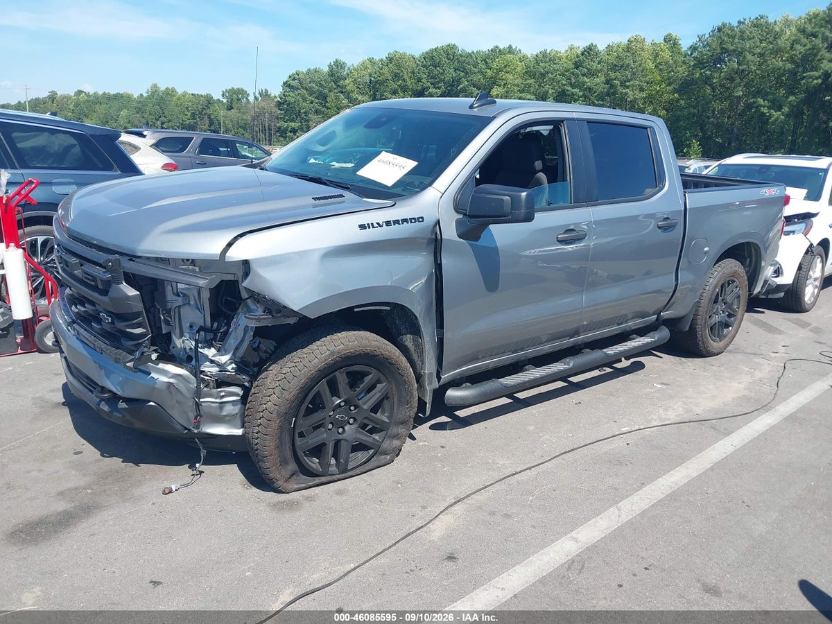 2026 CHEVROLET SILVERADO 1500 4WD SHORT BED CUSTOM — photo 2