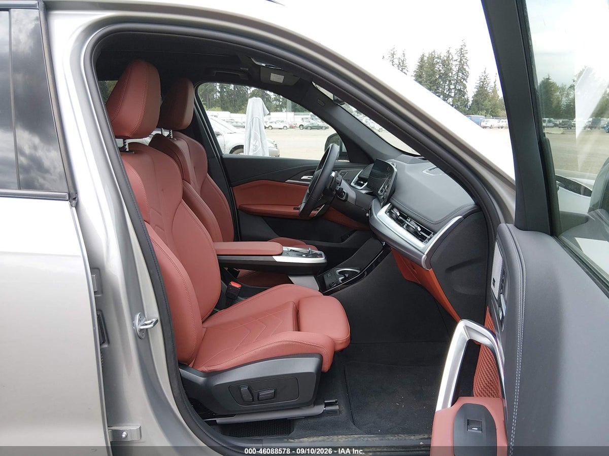2026 BMW X1 XDRIVE28I — снимка 5