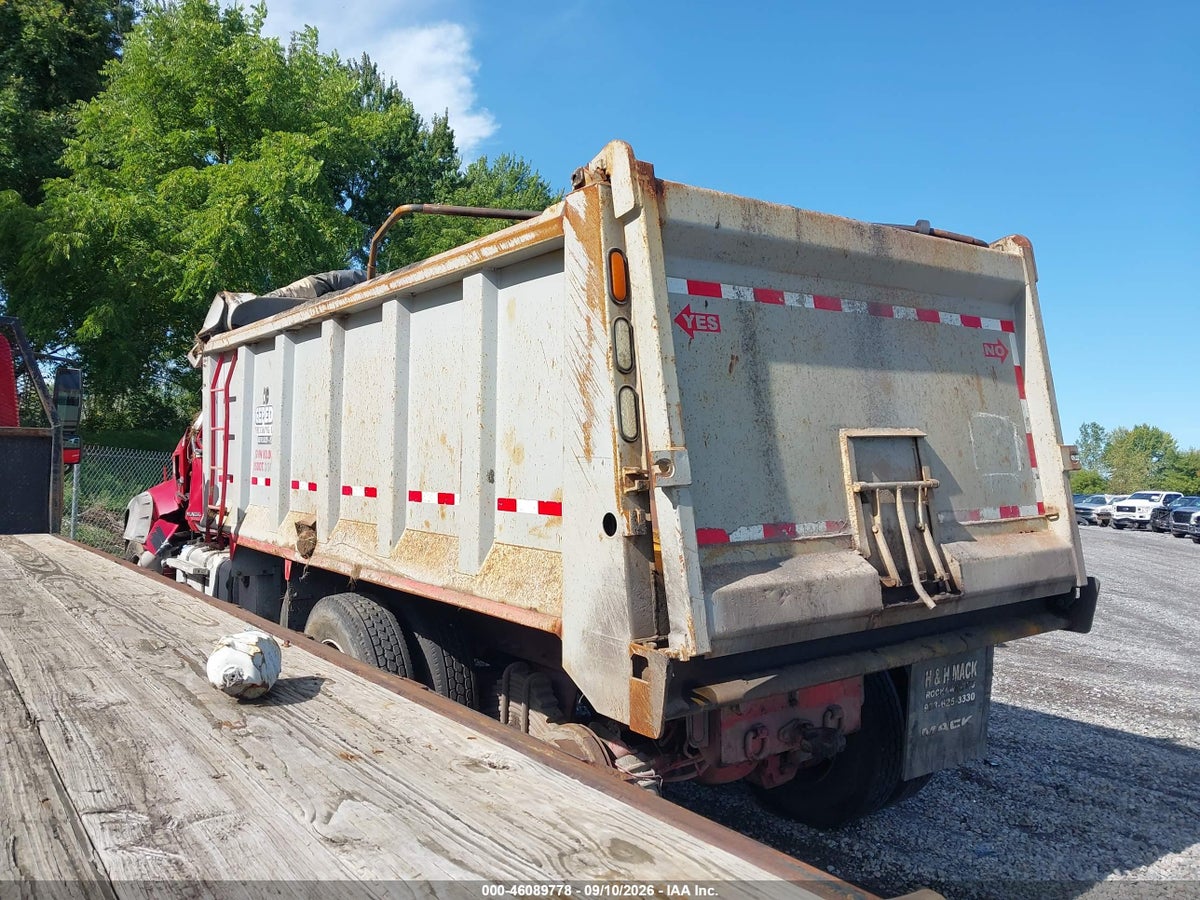 2014 MACK 700 GU700 — снимка 3