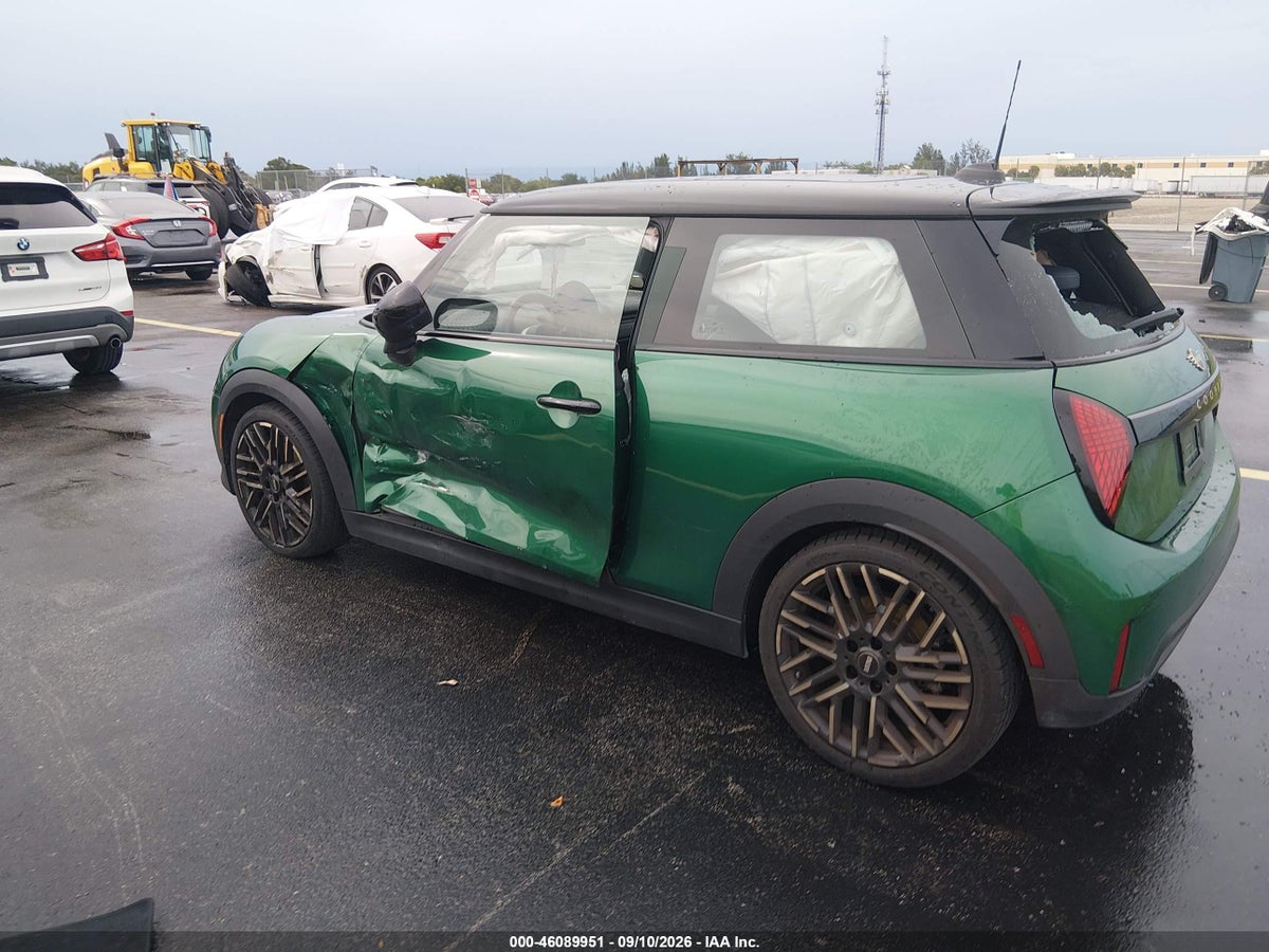 2025 MINI HARDTOP COOPER S — photo 3