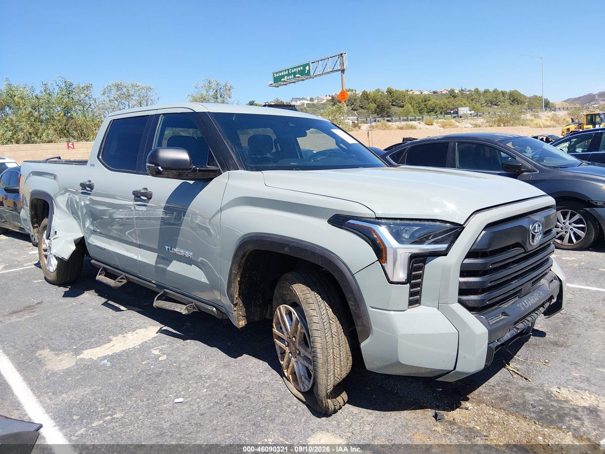 2026 TOYOTA TUNDRA SR5 CREWMAX 6.5' BED