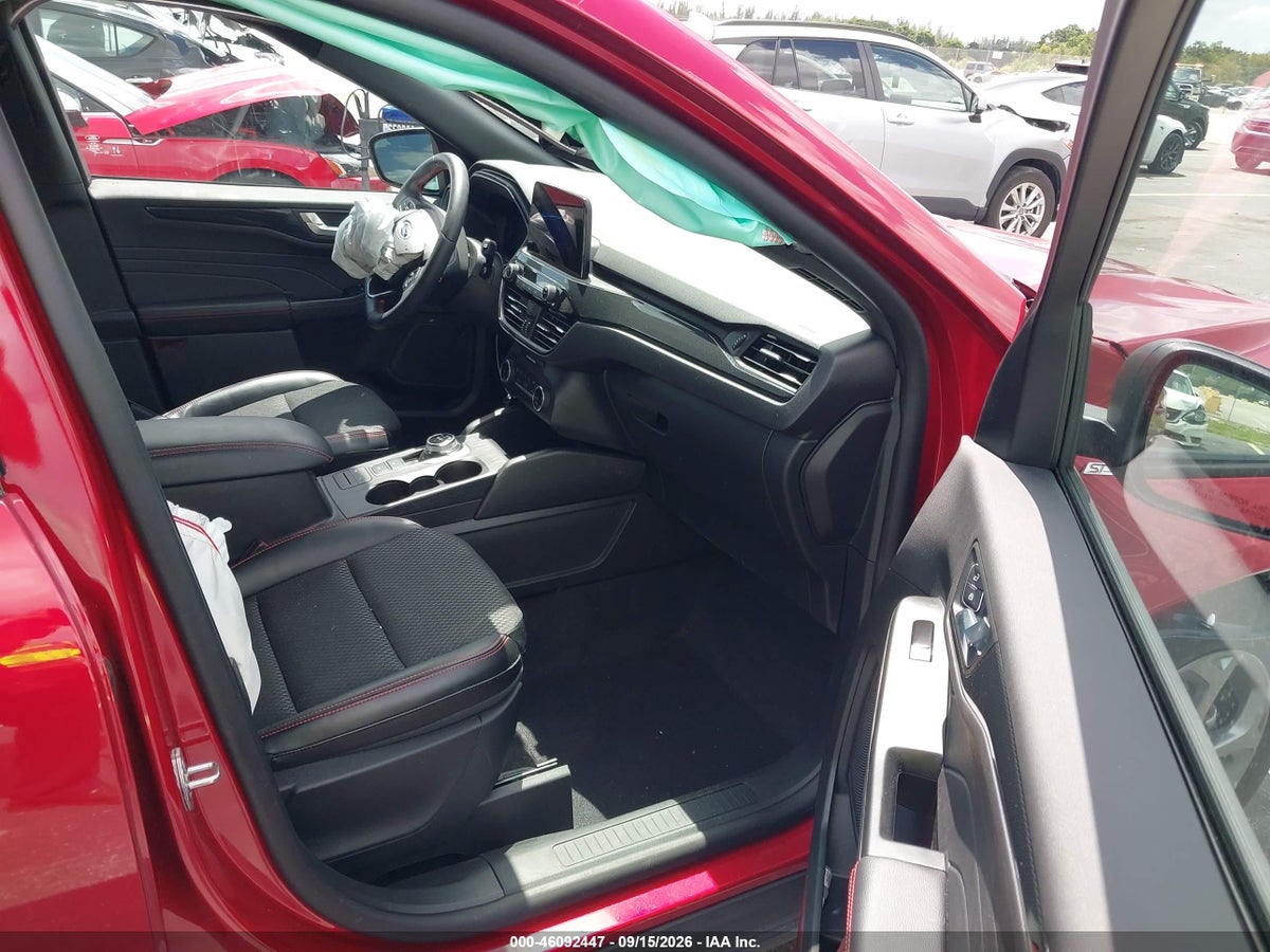 2026 FORD ESCAPE ST-LINE — photo 5
