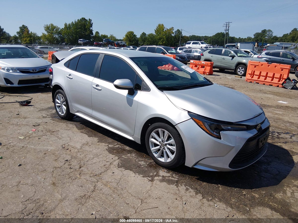2026 TOYOTA COROLLA LE