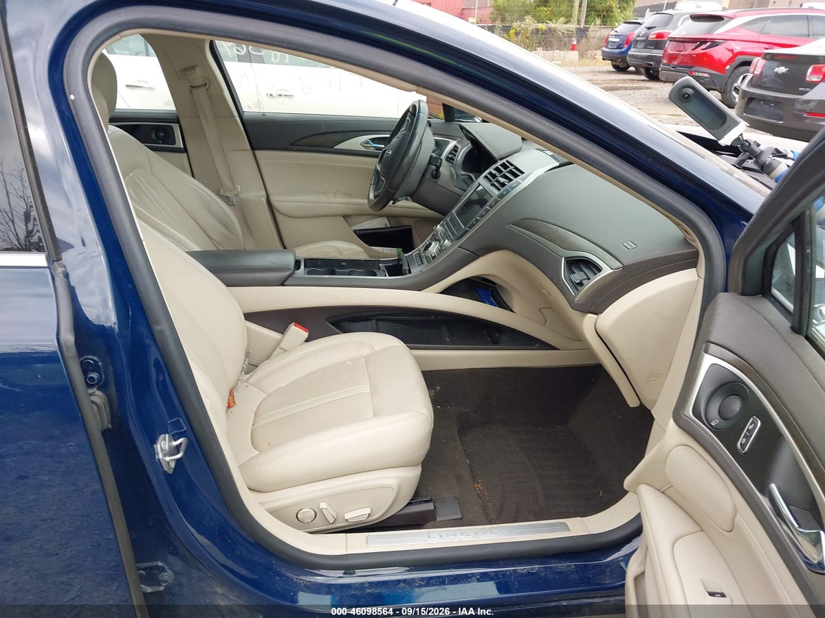 2020 LINCOLN MKZ RESERVE — photo 5