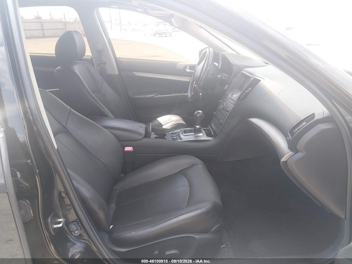 2015 INFINITI Q40 — снимка 5