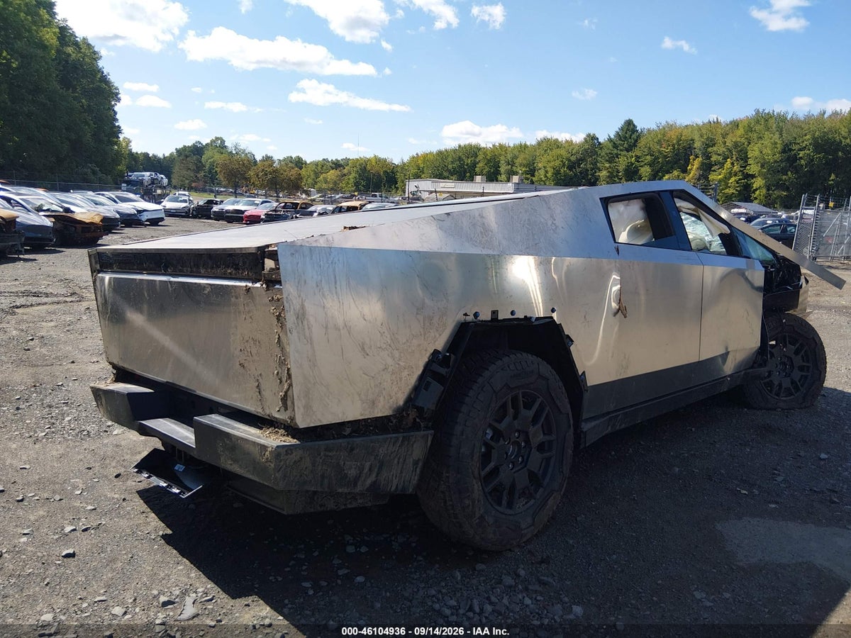 2026 TESLA CYBERTRUCK CYBERBEAST — photo 4