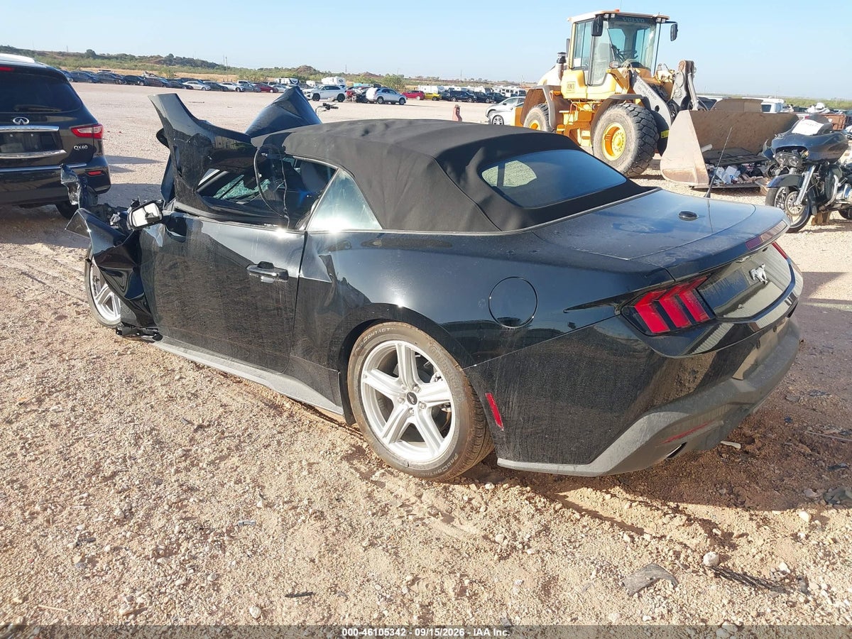 2026 FORD MUSTANG ECOBOOST PREMIUM — photo 3