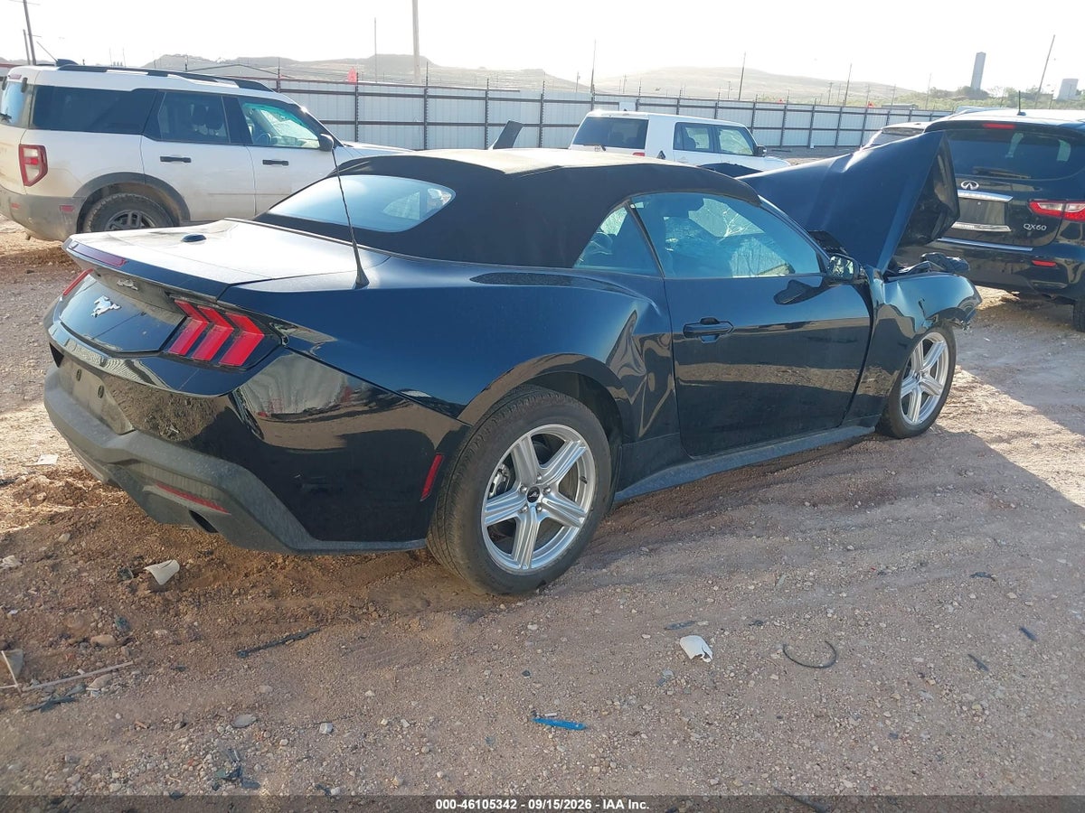 2026 FORD MUSTANG ECOBOOST PREMIUM — photo 4