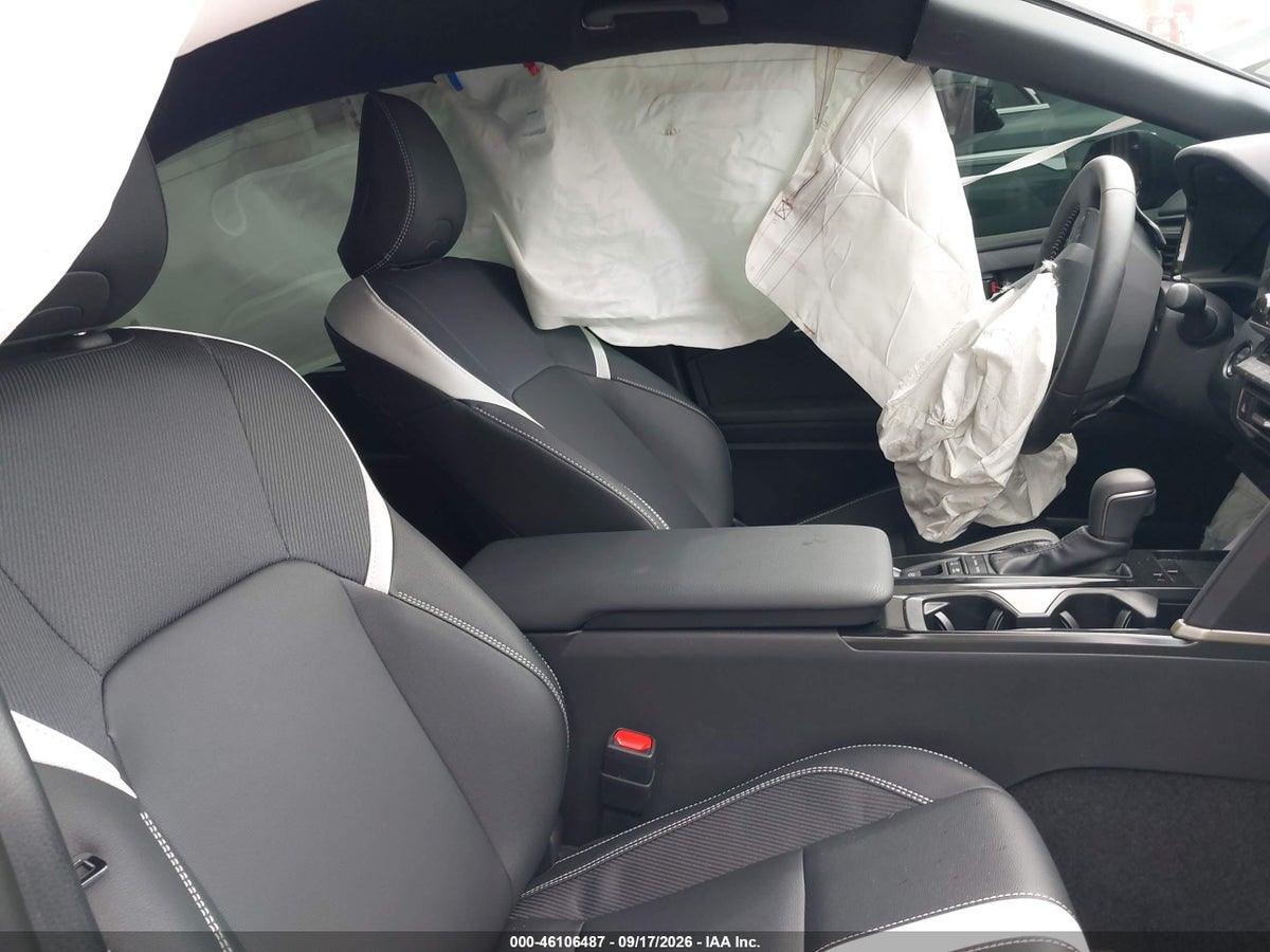 2026 TOYOTA CAMRY SE — снимка 5