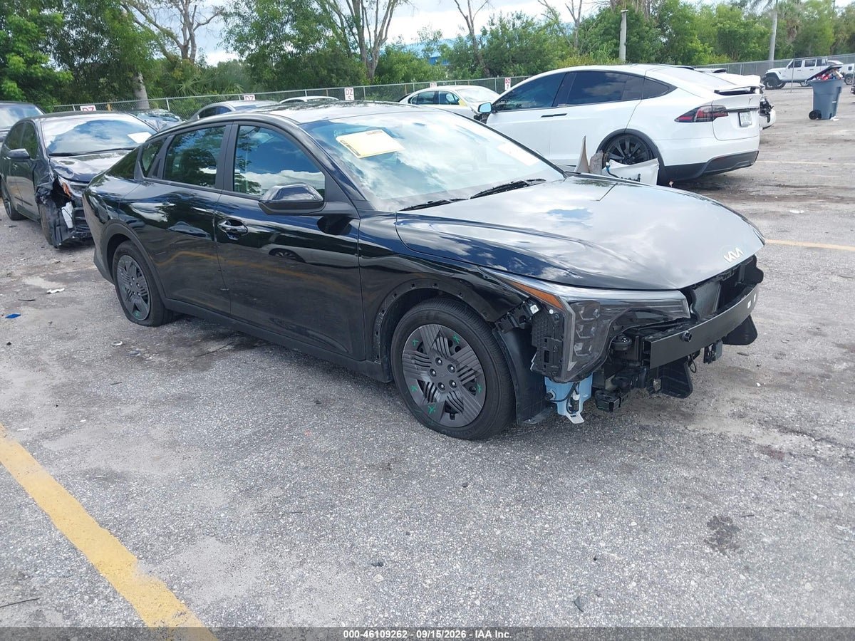 2026 KIA K4 LX