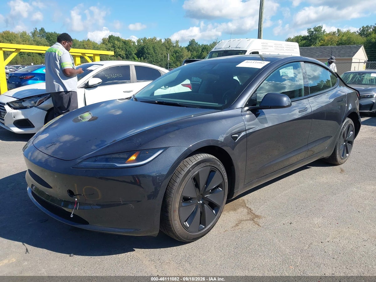 2026 TESLA MODEL 3 PREMIUM REAR-WHEEL DRIVE/REAR-WHEEL DRIVE — photo 2