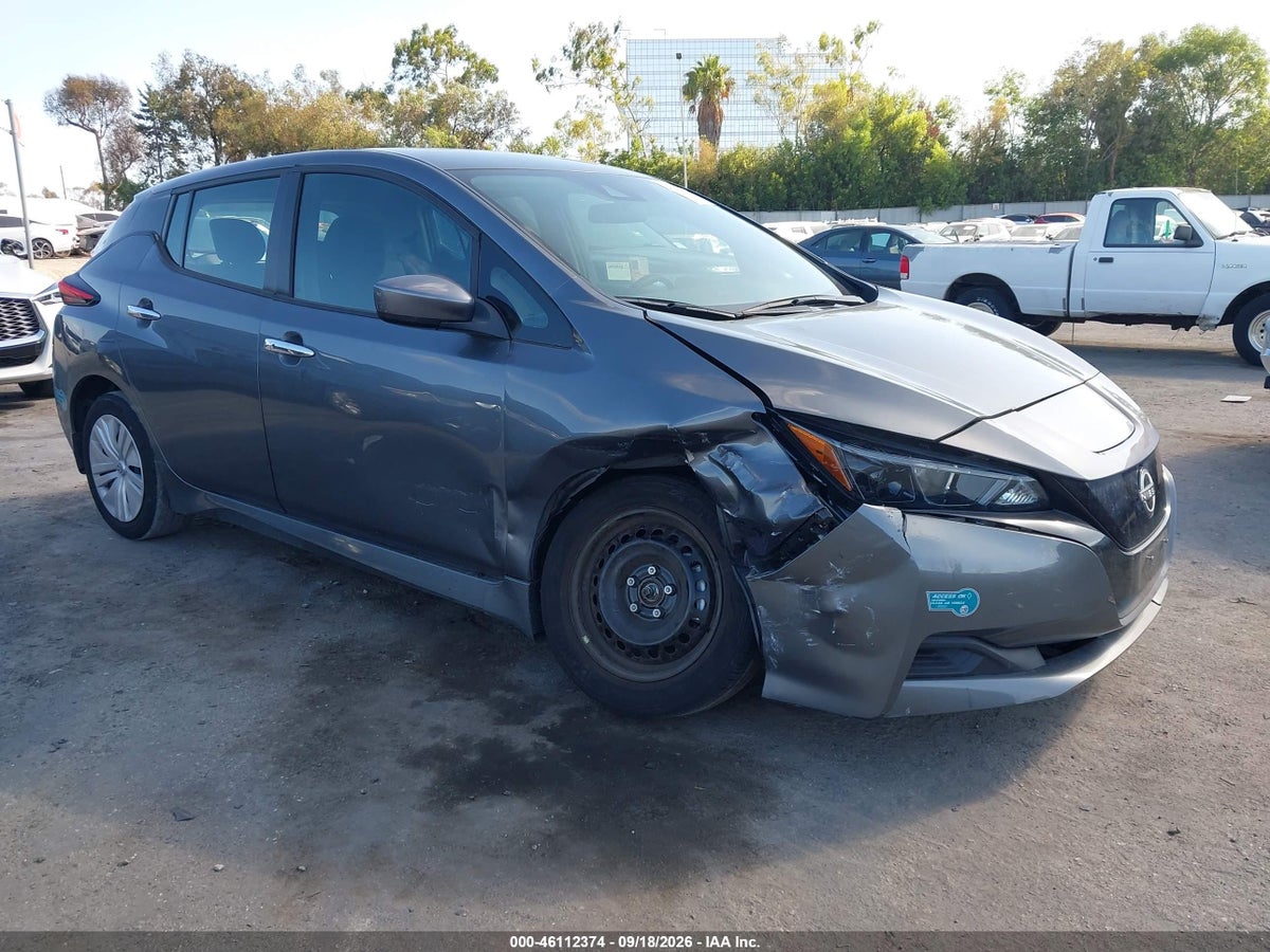 2025 NISSAN LEAF S