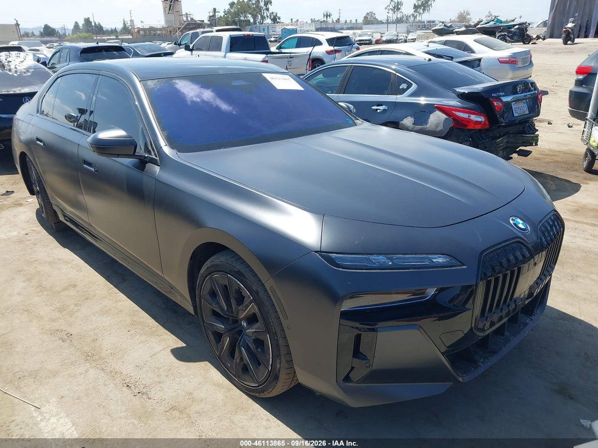 2025 BMW I7 EDRIVE50