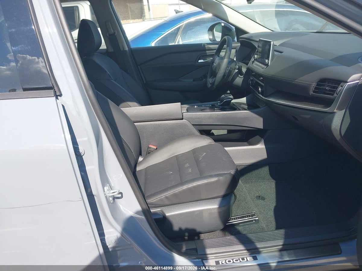 2026 NISSAN ROGUE DARK ARMOR — photo 5
