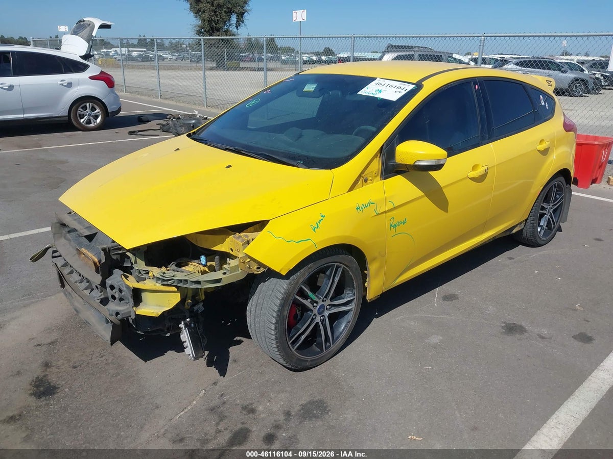 2018 FORD FOCUS ST — photo 2