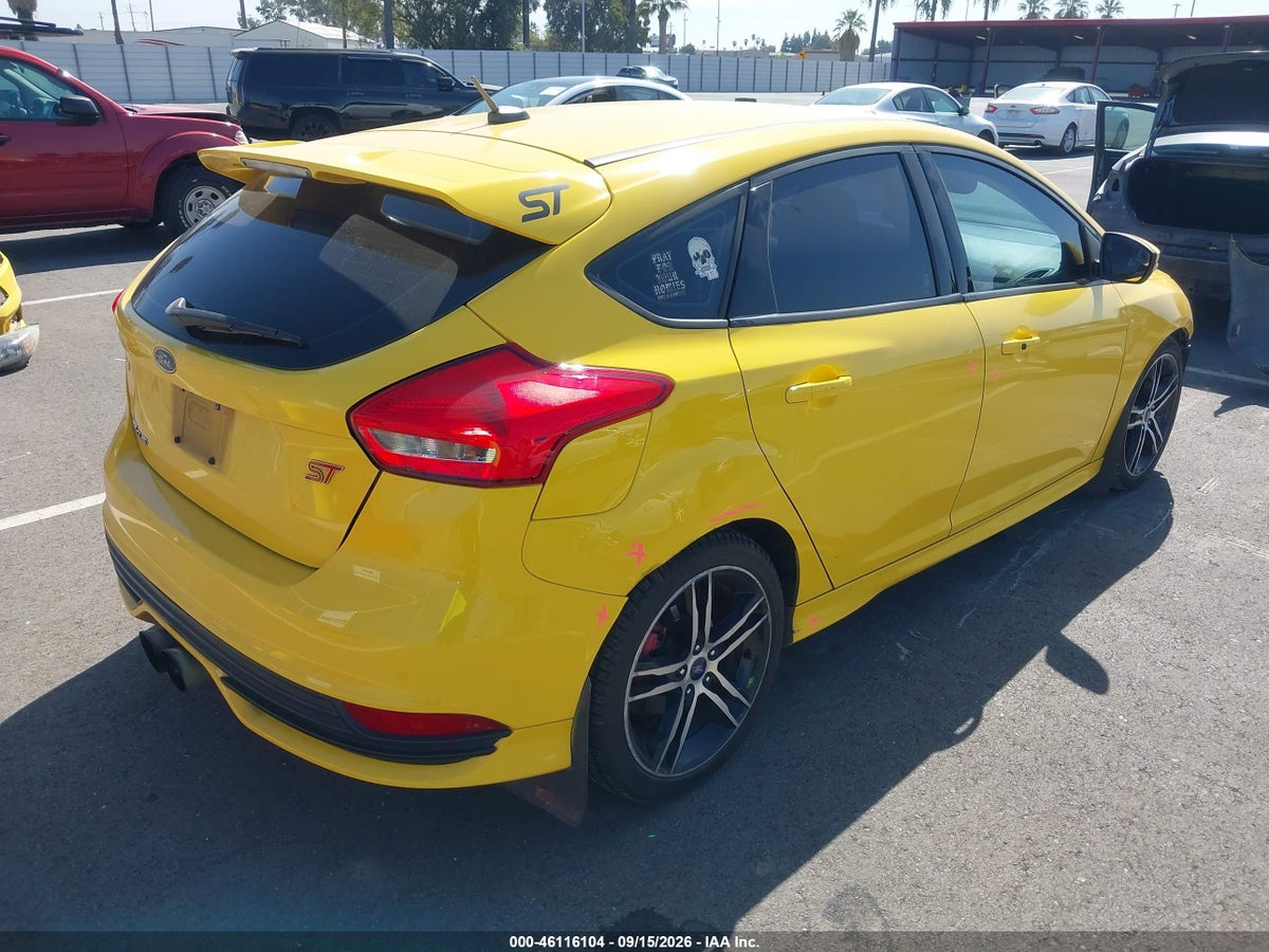 2018 FORD FOCUS ST — photo 4