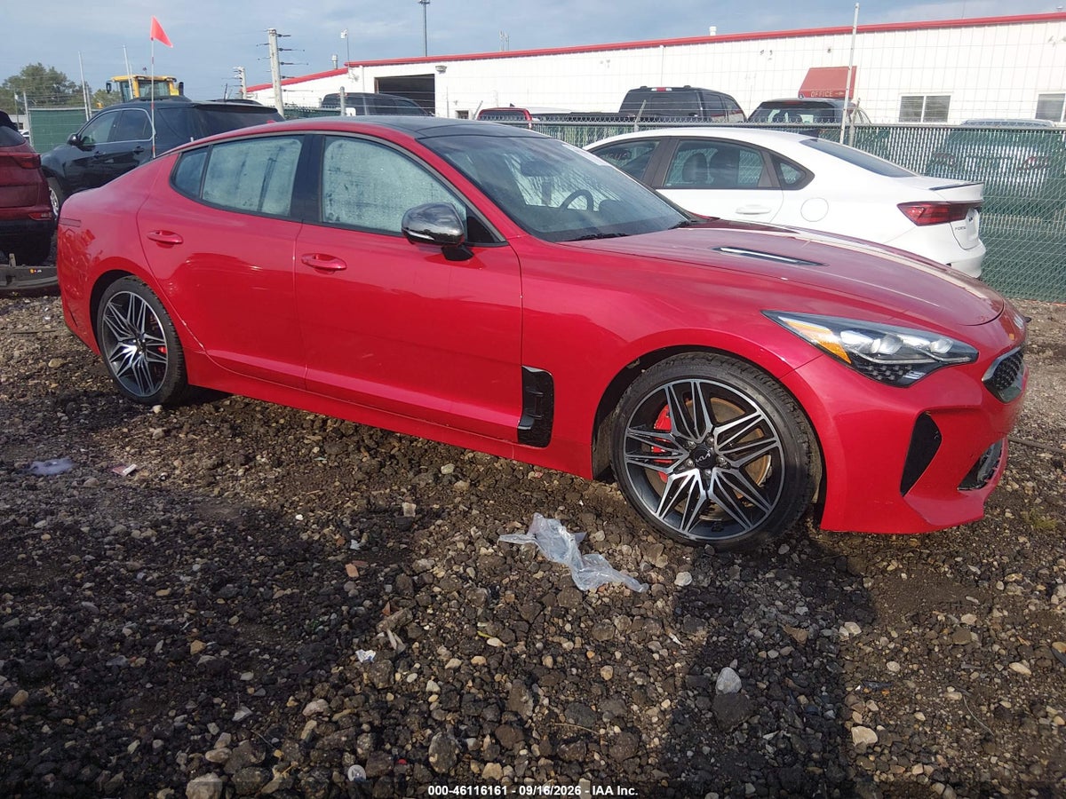2023 KIA STINGER GT2