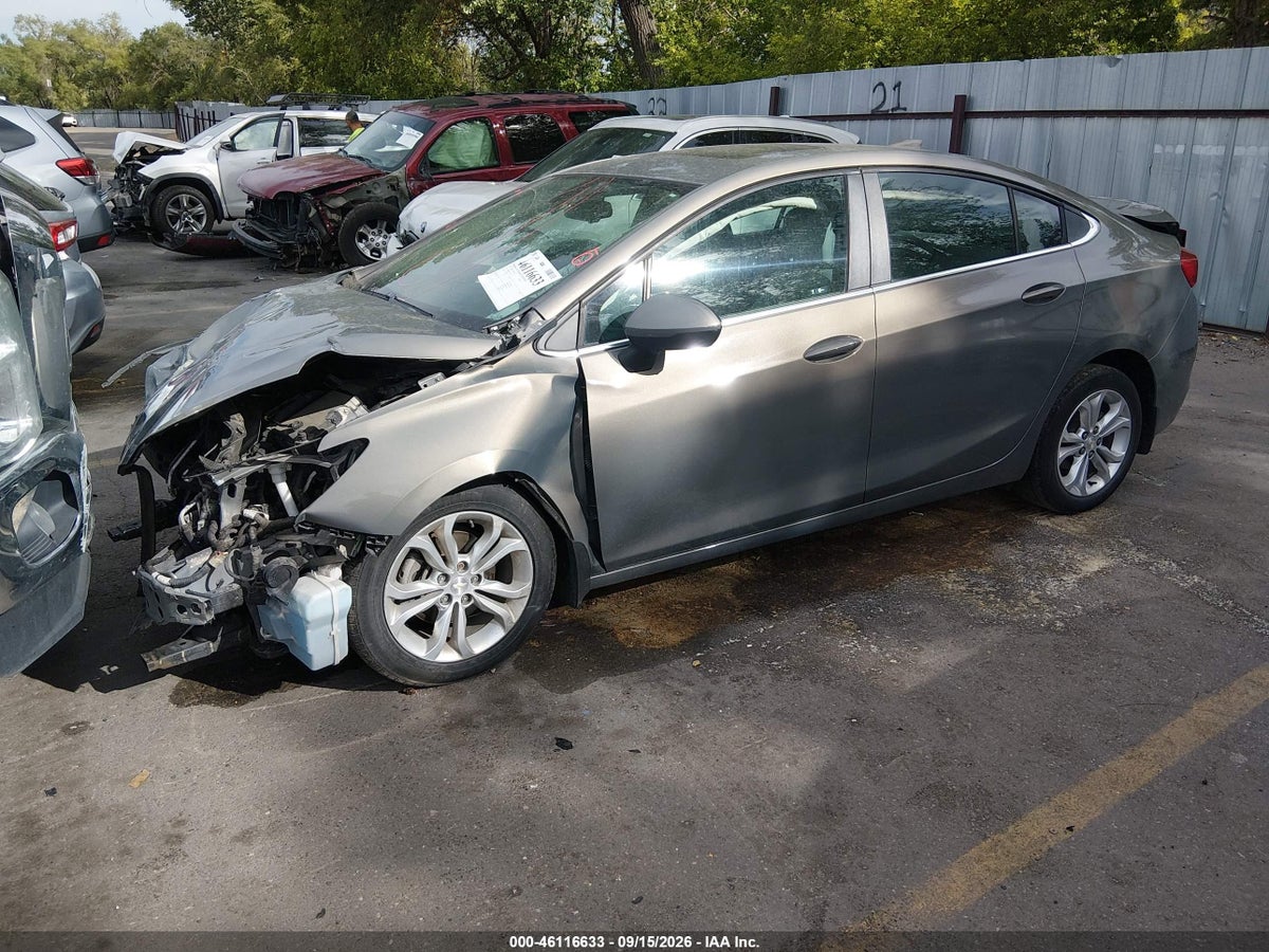 2019 CHEVROLET CRUZE LT — photo 2