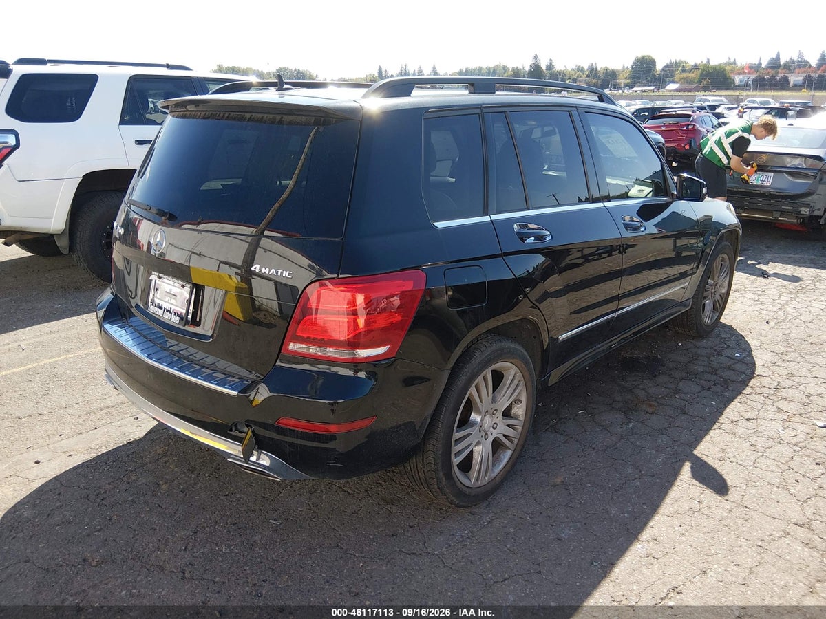 2015 MERCEDES-BENZ GLK 350 4MATIC — photo 4