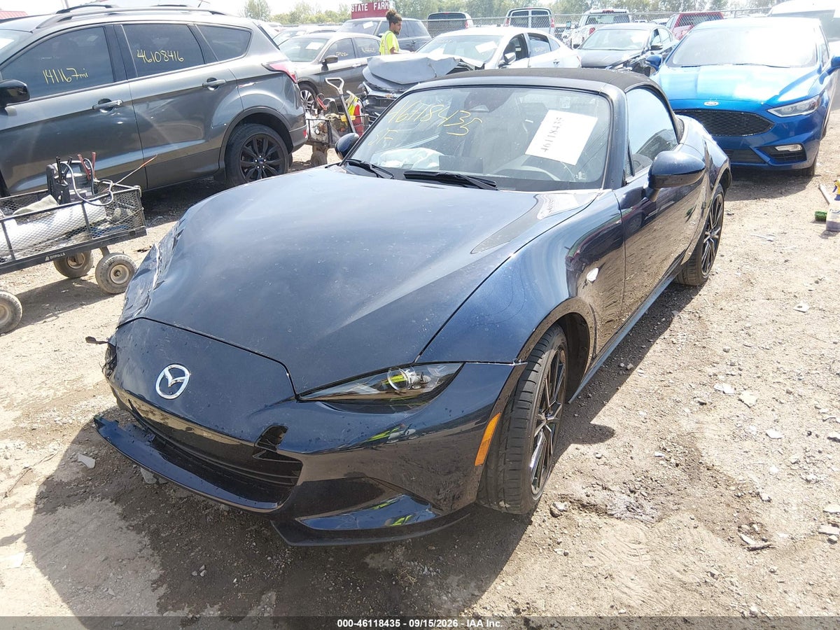 2025 MAZDA MX-5 MIATA GRAND TOURING — photo 2