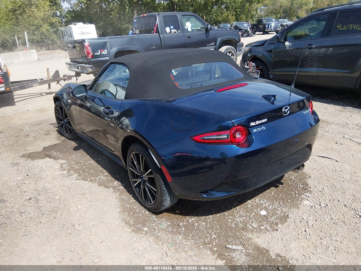 2025 MAZDA MX-5 MIATA GRAND TOURING — photo 3