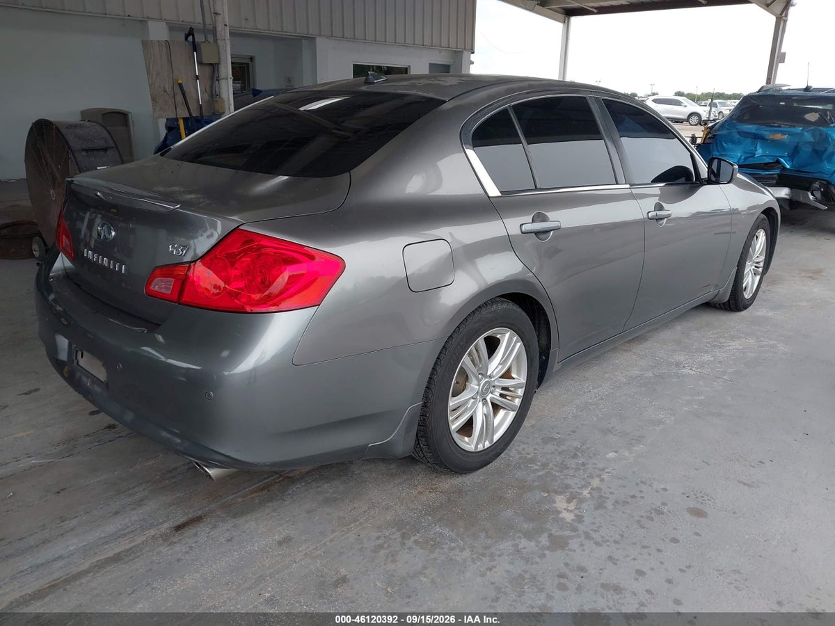 2013 INFINITI G37 JOURNEY — снимка 4