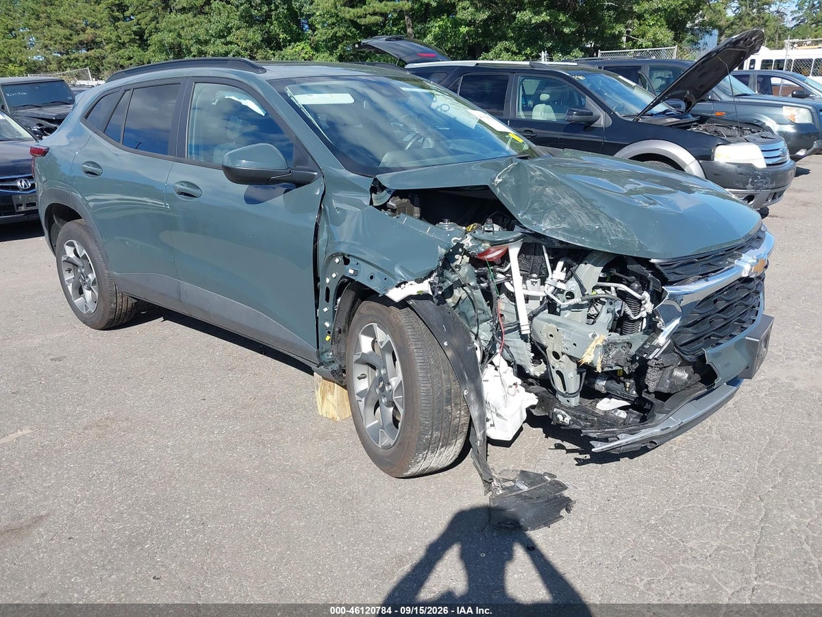 2026 CHEVROLET TRAX FWD LT