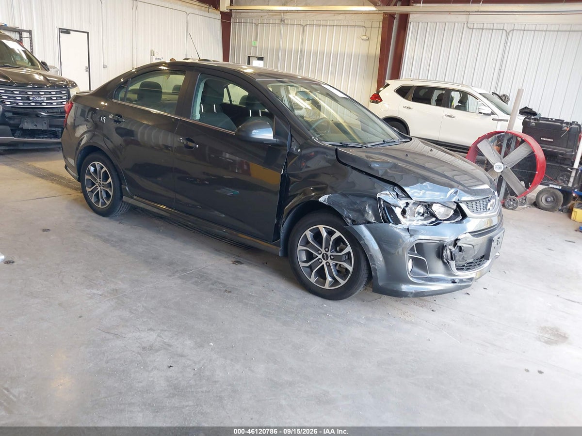 2020 CHEVROLET SONIC FWD LT