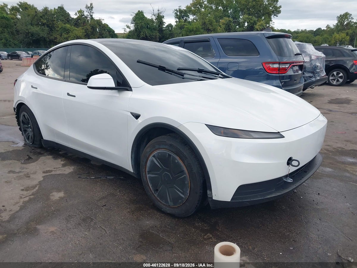 2026 TESLA MODEL Y PREMIUM REAR-WHEEL DRIVE/REAR-WHEEL DRIVE