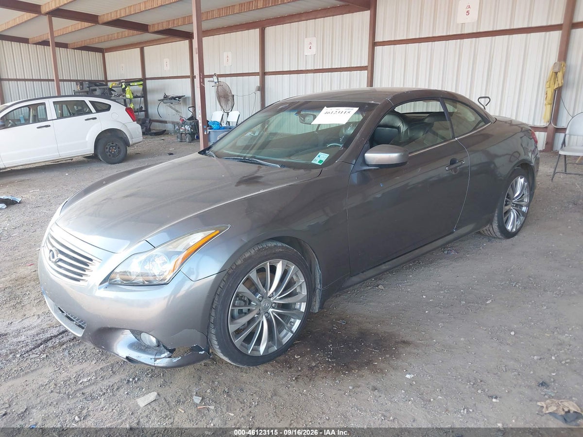 2013 INFINITI G37 — снимка 2